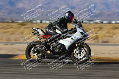 media/Dec-15-2023-Apex Assassins (Fri) [[91f19fb1c7]]/Trackday 2/Session 3 (Turns 16 and 17 Exit Speed)/